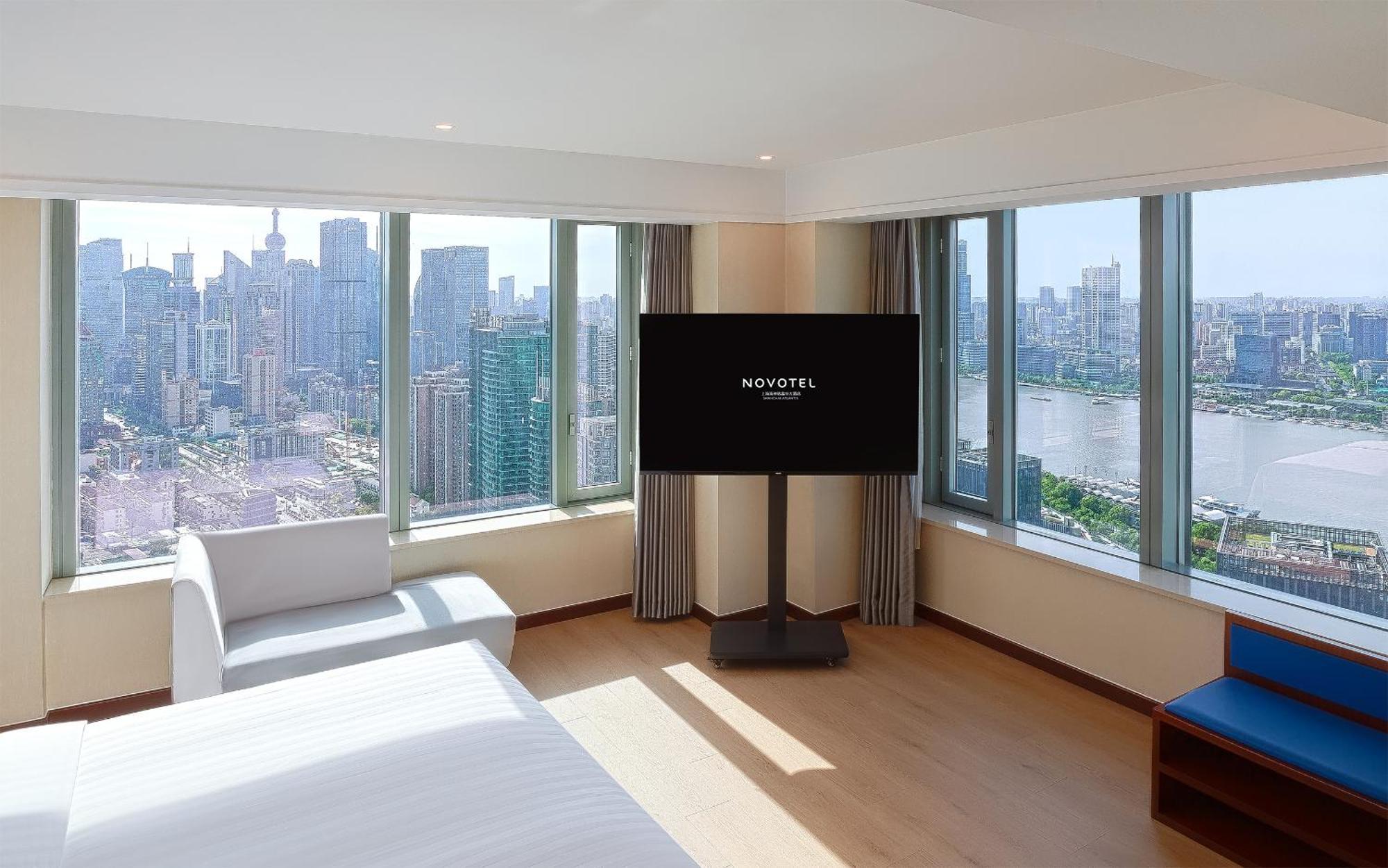 Novotel Atlantis Shanghai - Price And Value Breakfast In The Clouds With River View In The Revolving Restaurant &24H Free Self-Laundry Шанхай Екстериор снимка